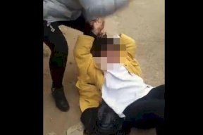 فيديو| سيدة تلقن عشيقة زوجها «علقة ساخنة»