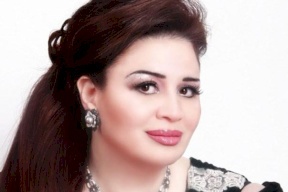 إلهام شاهين تروي قصة أول قبلة لها في السينما