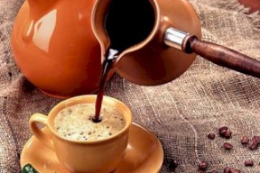 إشربوها مطمئنين ...القهوة بريئة من ارتفاع ضغط الدم