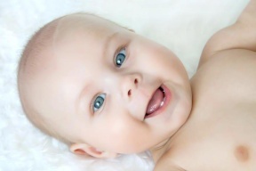 10 معلومات عن تسنين الاطفال