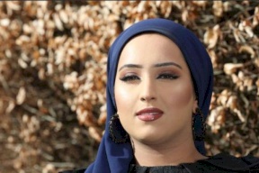 أول محجبة تقترب من لقب "ملكة جمال إنجلترا"