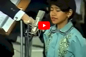 فيديو/ شيرين وهى طفله تغنى
