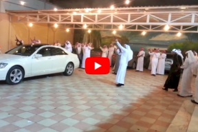 شاهد/ أغرب الاعراس الخليجية.. ماذا فعلوا؟