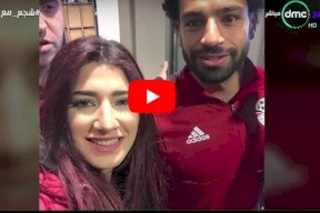 فيديو/ هذه الفتاة التي طلبت الزواج من محمد صلاح