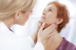 أعراض الغدة الدرقية وطرق علاجها