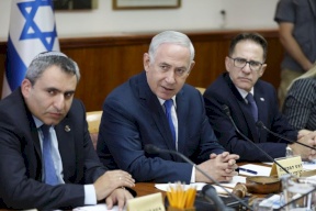 دول عربية واسلامية تطور علاقاتها مع الاحتلال!