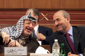 منح غازي العريضي الجنسية الفلسطينية