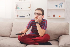 8 خطوات لعلاج ابنك الكسول