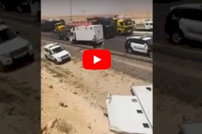 فيديو- إصابة 13 سجينا و4 رجال أمن بحادث سير في الأردن