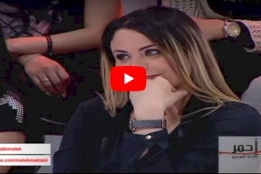 شاهد/ طريقة غريبة لشاب عربي بالتعرف على الفتيات