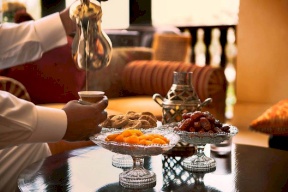 لهذه الأسباب تشعرون بالخمول بعد الإفطار!