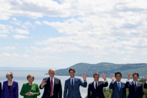 الصورة الأكثر إثارة للرأي العام في قمة G7