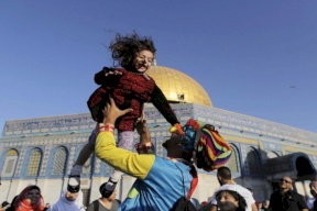 كل عام وانتم بخير