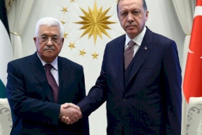 الرئيس يهنئ أردوغان بنجاح العملية الديمقراطية وفوزه