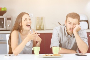 الزوج الكاذب ما هو الحل معه؟