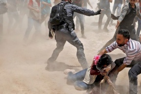الخان الأحمر.. الضحية الجديدة