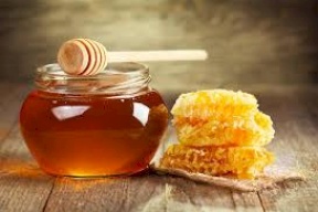 ماذا يحصل إذا وضعتم قطرة عسل على سرة البطن؟