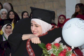 رند تُحقق حلم والدها الاسير وتتفوق بالتوجيهي