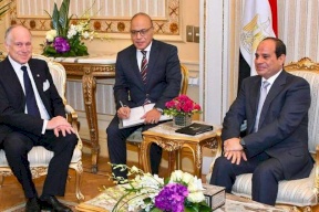 السيسي يستقبل رئيس الكونغرس اليهودي العالمي