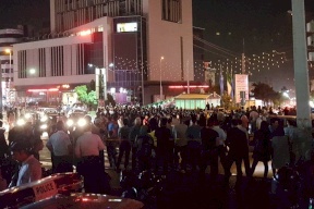 إيران.. مظاهرات ليلية تطالب برحيل خامنئي