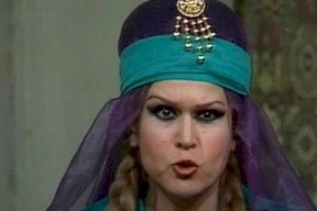 وفاة فنانة مصرية شهيرة دون أن يشعر أحد!