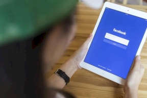 بعد أن فقدت بريقها.. فيسبوك تجاهد للحفاظ على الشباب
