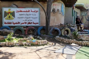 التربية تقرر نقل طلبة الأغوار للدراسة بمدرسة الخان الأحمر