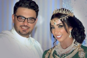 دنيا بطمة تتجاهل مرض زوجها وجمهورها يعاتبها