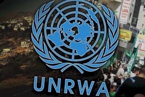 159 عالما وباحثاً يحثون حكوماتهم بالتضامن مع الأونروا