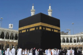 السعودية تتخذ قرارا لأول مرة تجاه المعتمرين