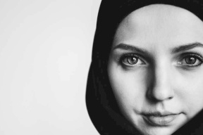 بعد 3 سنوات.. كندا تحسم قضية "الشهادة بالحجاب"