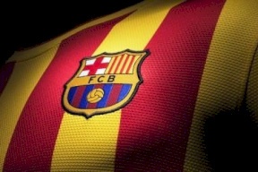 برشلونة يسعى لتمديد عقد نجمة الأول
