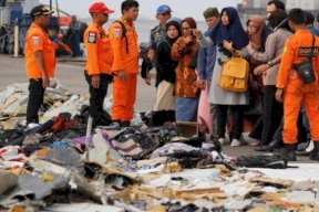 انتشال الصندوق الأسود للطائرة الإندونيسية المنكوبة