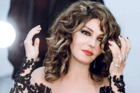 سميرة سعيد تستفز الرجال وتثير غضبهم بعدما "قصفت جبهتهم" بشكل جماعي