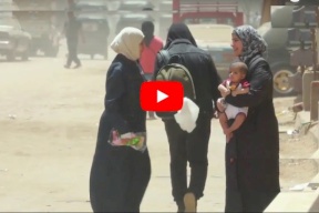 فيديو.. شاب خليجي مجهول يفاجئ فتاة سورية