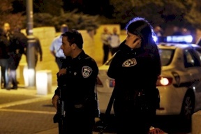 الاحتلال يشتبه بوجود عبوة ناسفة في القدس