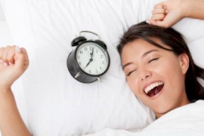 نصائح تساعدك على الاستيقاظ باكراً