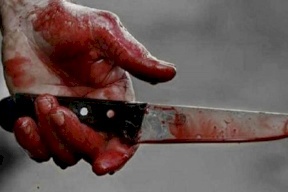 في بلد عربي قتلوها واغتصبوا ابنتها