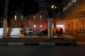 إصابة شابين دهستهما مركبة للاحتلال في البيرة