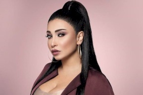 شقيق نجمة لبنانية يتبرأ بها بسبب سكنها مع رجل من دون زواج