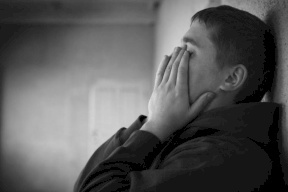 كيف تتعرف على المريض النفسي الخطير؟