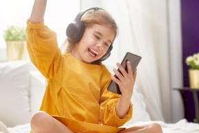 لماذا أصبح لدينا مراهقين ولكنهم أطفال