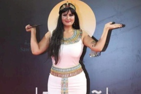 سما المصري تثير جدلا كبيرا أثناء أحتفالها بالكريسماس