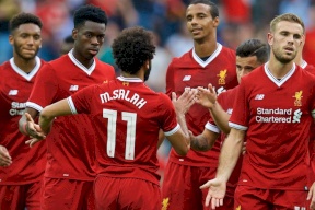 ليفربول يسحق أرسنال بخماسية ومحمد صلاح يصنع ويسجل
