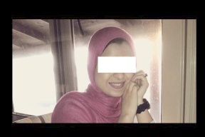 في الخليل.. سرق صورها وهددها