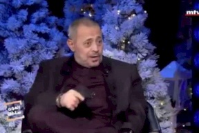 شاهد: جورج وسوف يطلق النار على مذيع خلال برنامج على الهواء