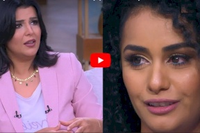 فيديو.. حكاية غريبة أبكت الحاضرين ! لقيت أمي بعد 27 سنة