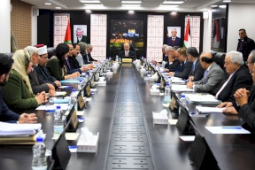  الحكومة: منذ تسلّمنا المعابر بغزة وحماس تعمل على تعطيل أي مسؤولية لطواقمنا