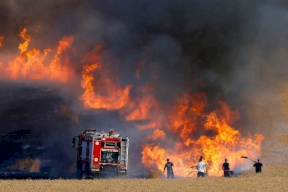 الحرائق تعود مجددًا إلى غلاف غزة