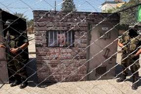 والدة 'أرون شاؤول': ابني لم يمت والجيش لا يعلم شيئا